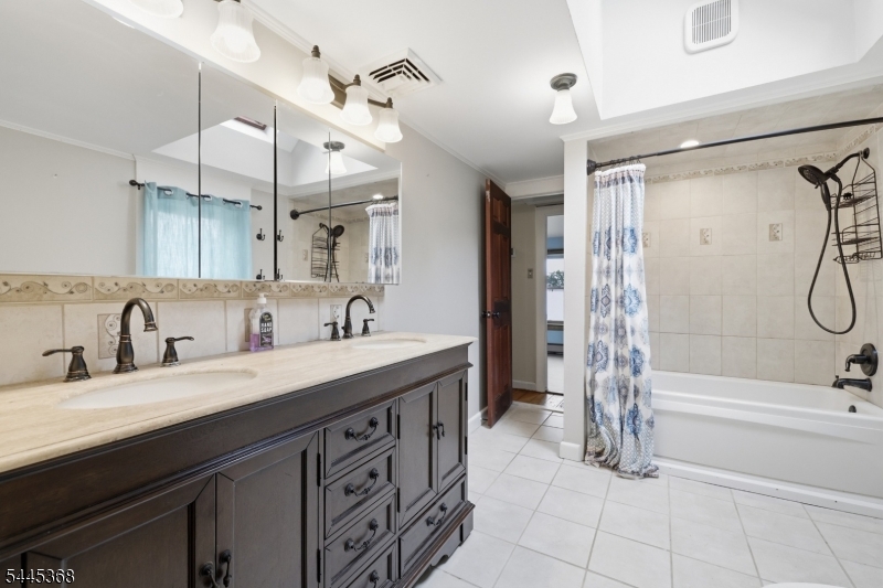116 Sand Shore Rd