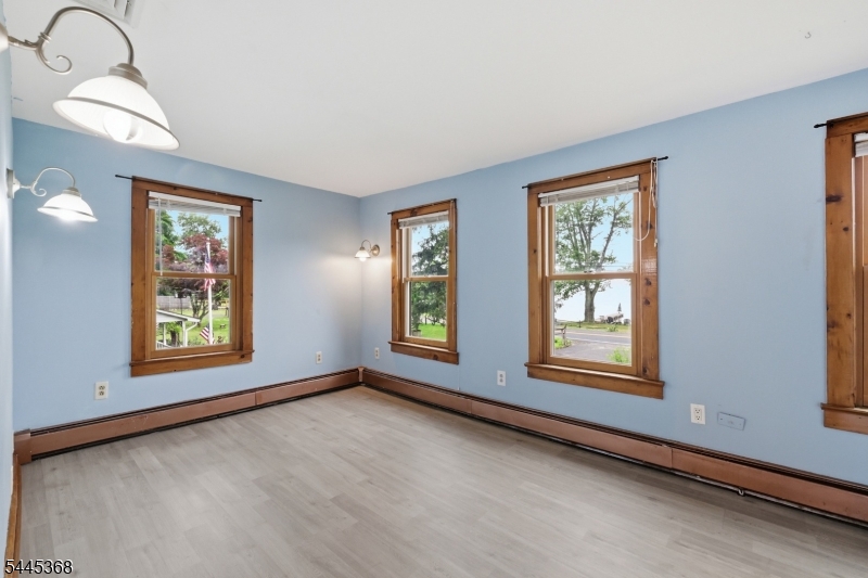 116 Sand Shore Rd
