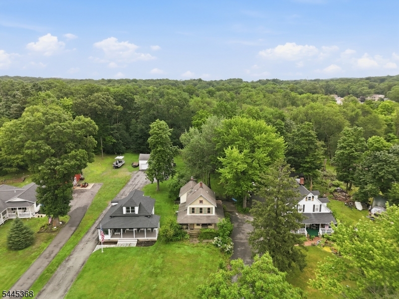 116 Sand Shore Rd