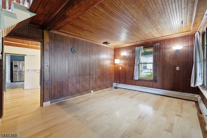 116 Sand Shore Rd