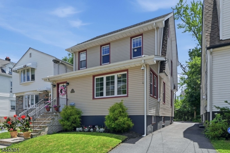 56 Essex Ave
