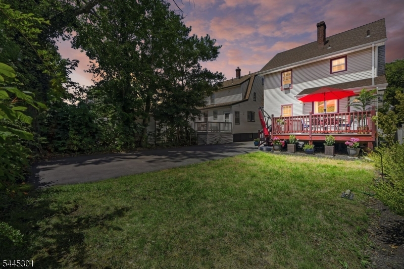 56 Essex Ave