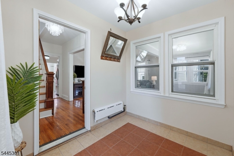 56 Essex Ave