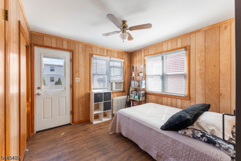 32 Arlington Blvd
