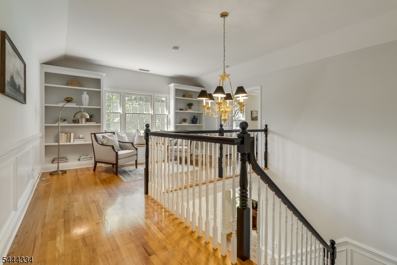 3 Connet Ln