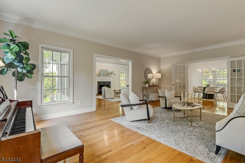 3 Connet Ln