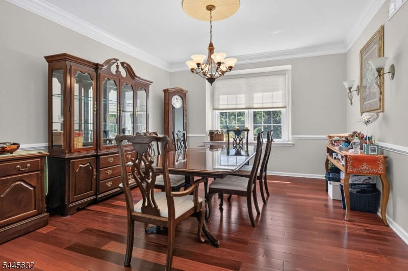9 Meadow Run Rd