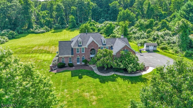 9 Meadow Run Rd