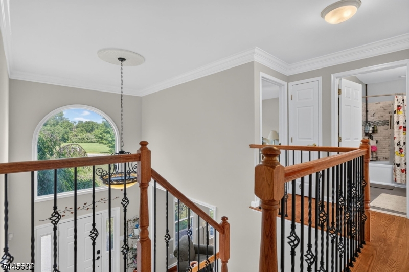 9 Meadow Run Rd