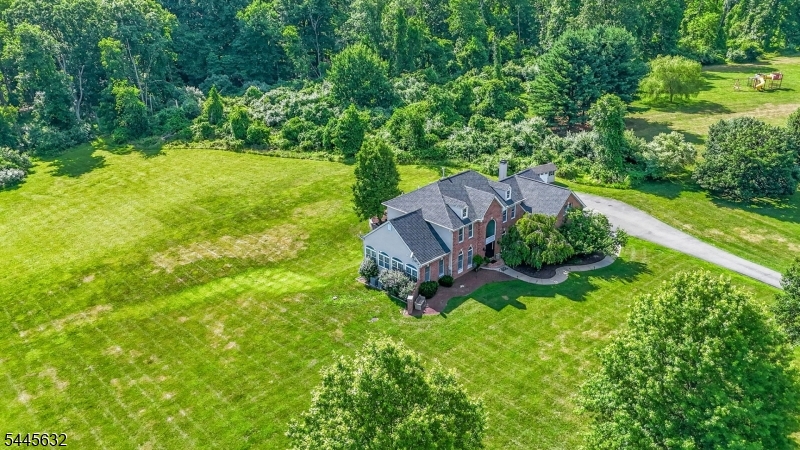 9 Meadow Run Rd