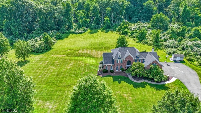 9 Meadow Run Rd