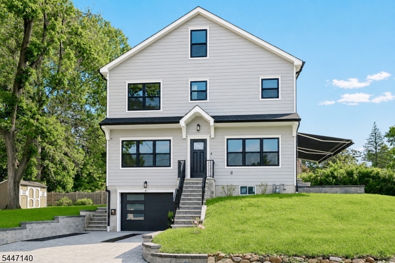 4 Hilltop Way