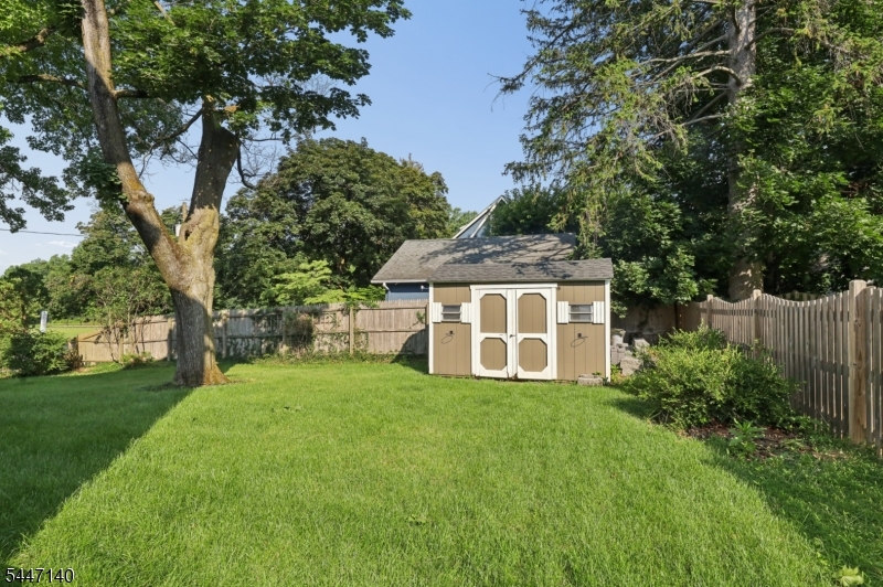 4 Hilltop Way