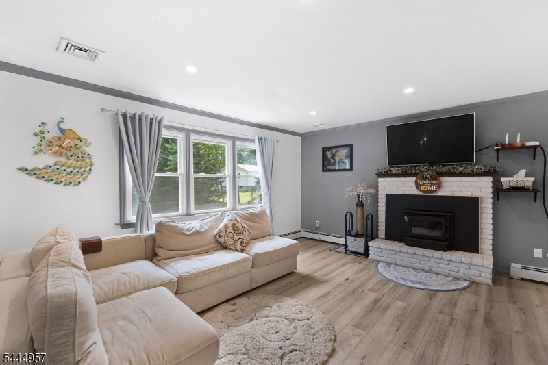 18 Smith Rd