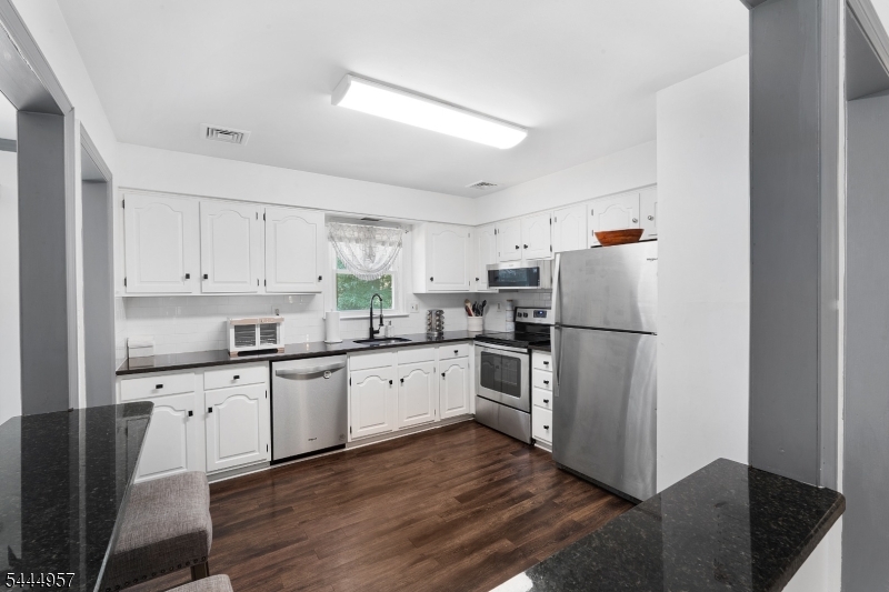 18 Smith Rd