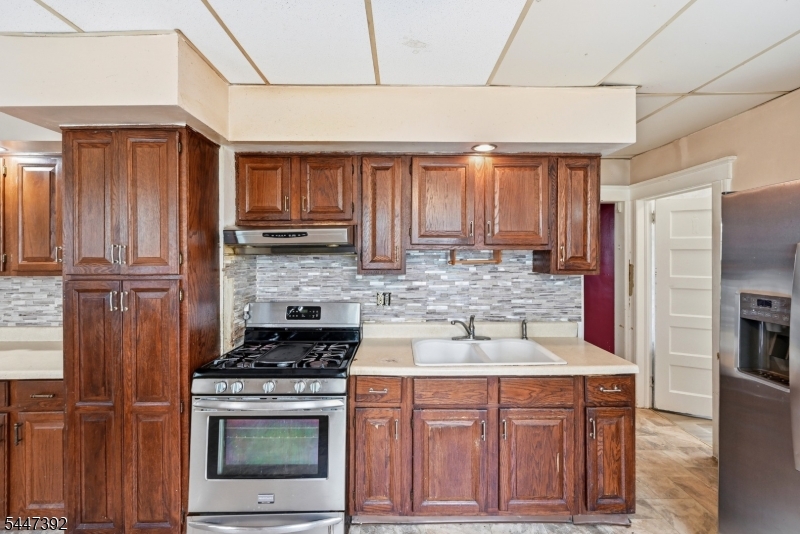 443 Dunellen Ave