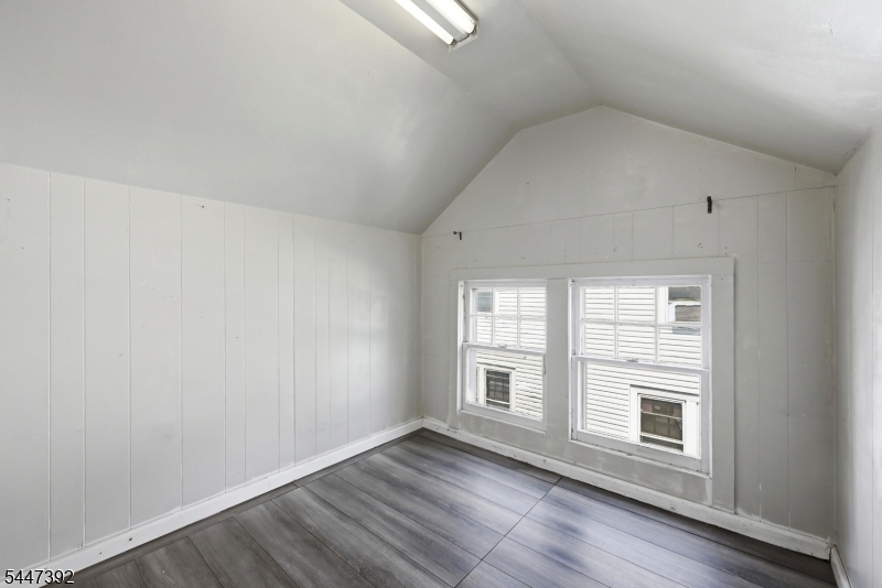 443 Dunellen Ave