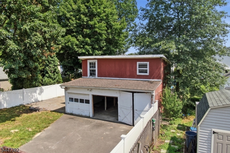 443 Dunellen Ave
