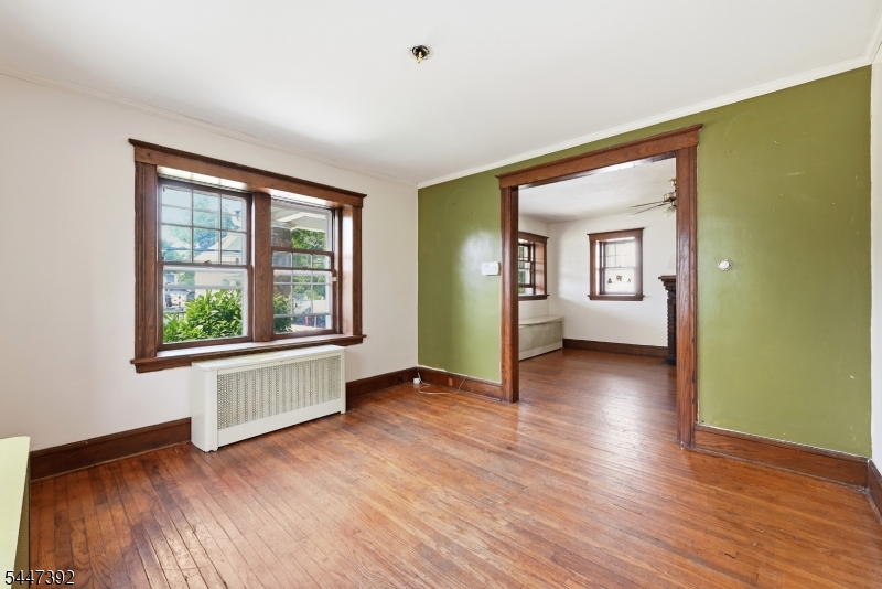 443 Dunellen Ave