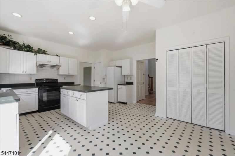 151 Brandon Ct