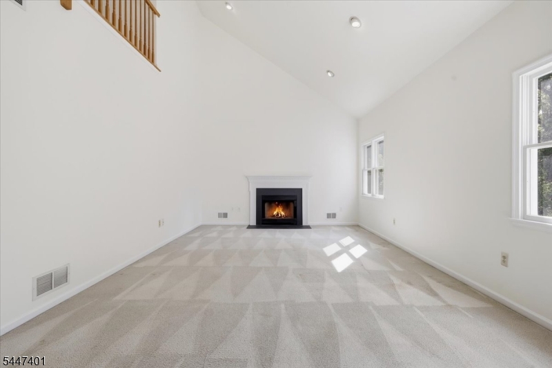 151 Brandon Ct