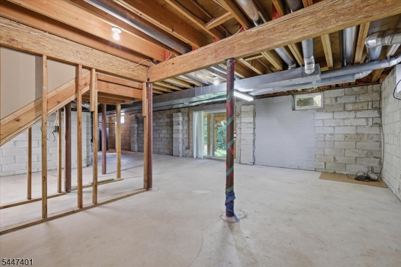 151 Brandon Ct