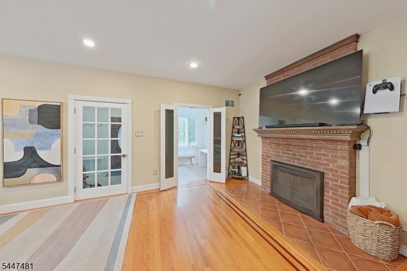 57 Furber Ave