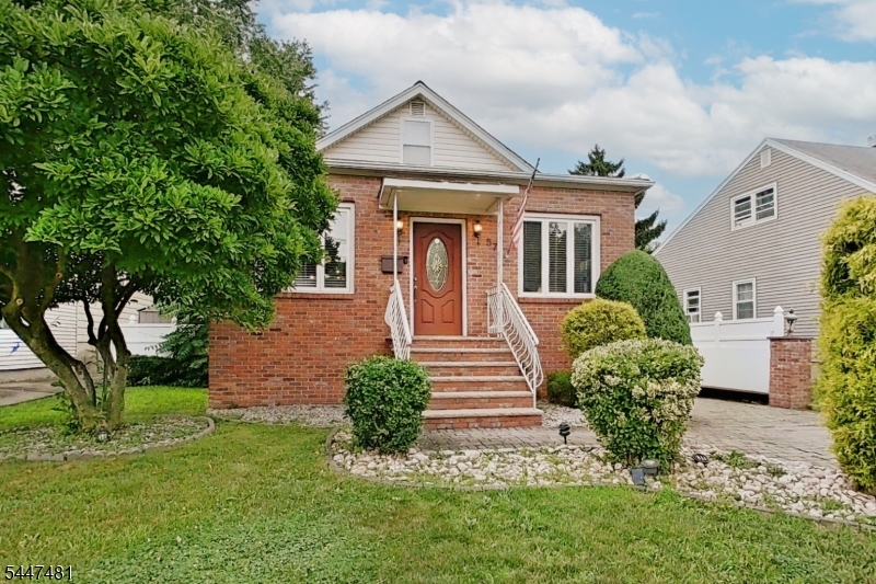 57 Furber Ave