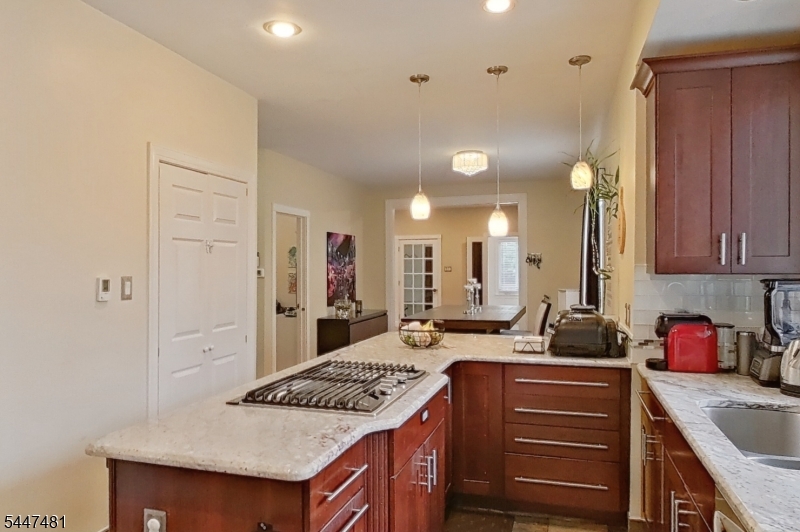 57 Furber Ave