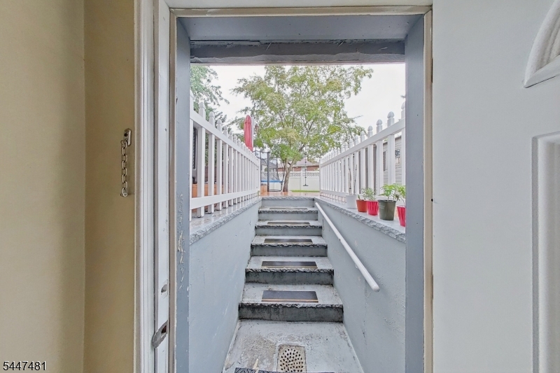 57 Furber Ave