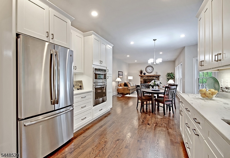 184 Hickory Tavern Rd