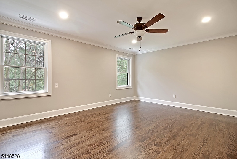 184 Hickory Tavern Rd