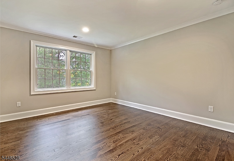 184 Hickory Tavern Rd
