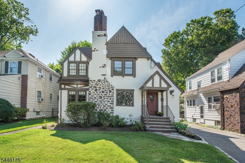 148 Smull Ave