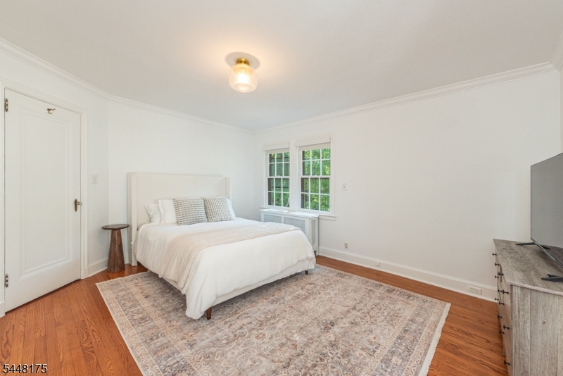 148 Smull Ave