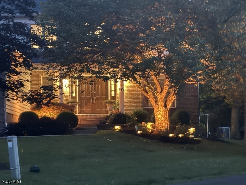 7 GORDON PLACE