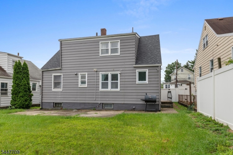 139 Hoover Ave