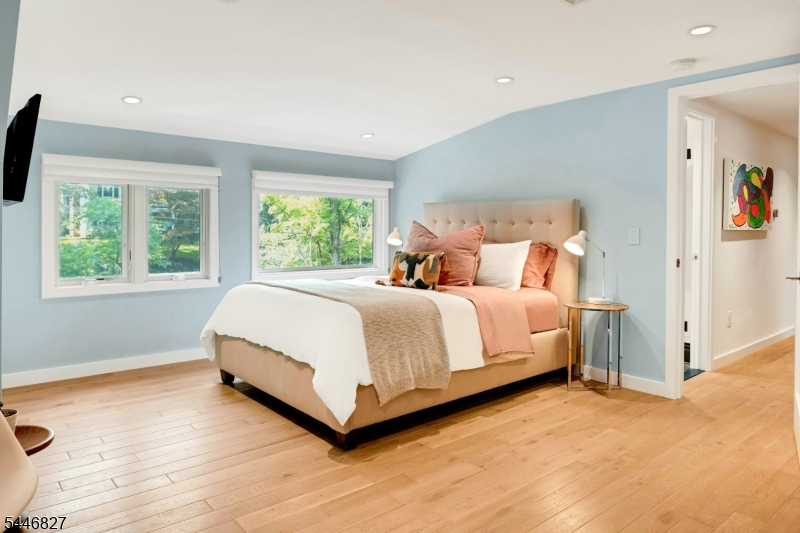 21 Gloucester Rd