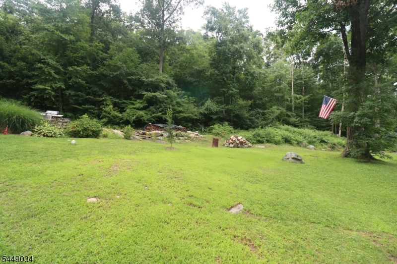 20 Mt Crest Rd
