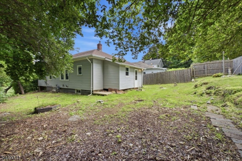 185 Main St
