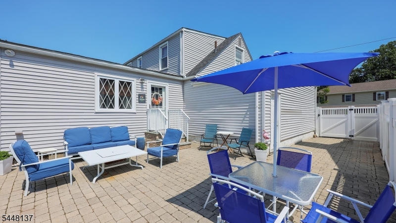 614 Fairway Rd