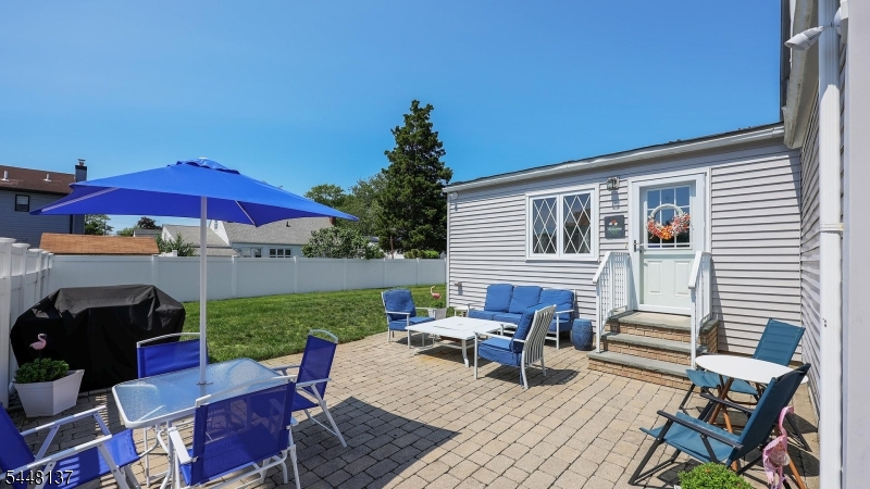 614 Fairway Rd