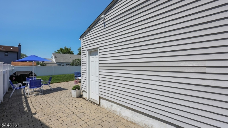 614 Fairway Rd
