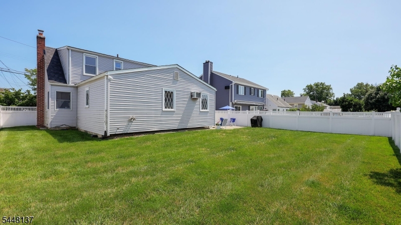 614 Fairway Rd