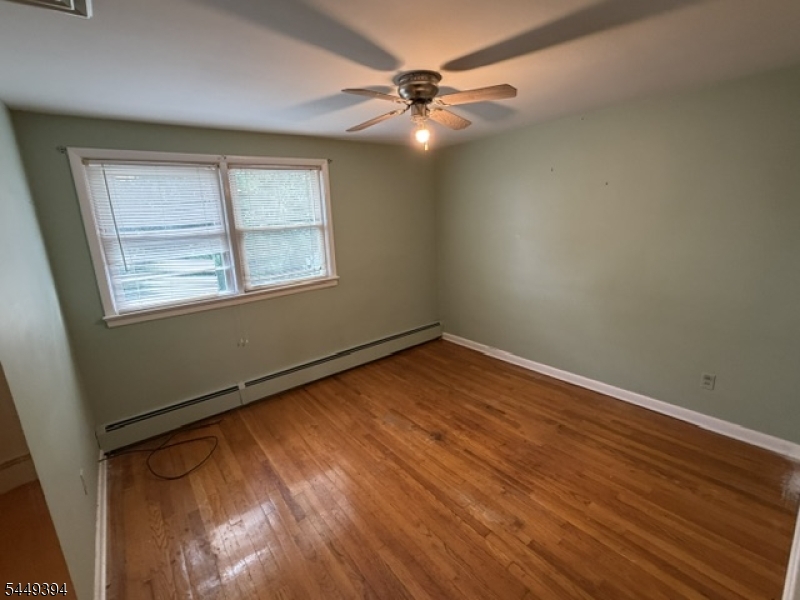 937 Douglas Terrace