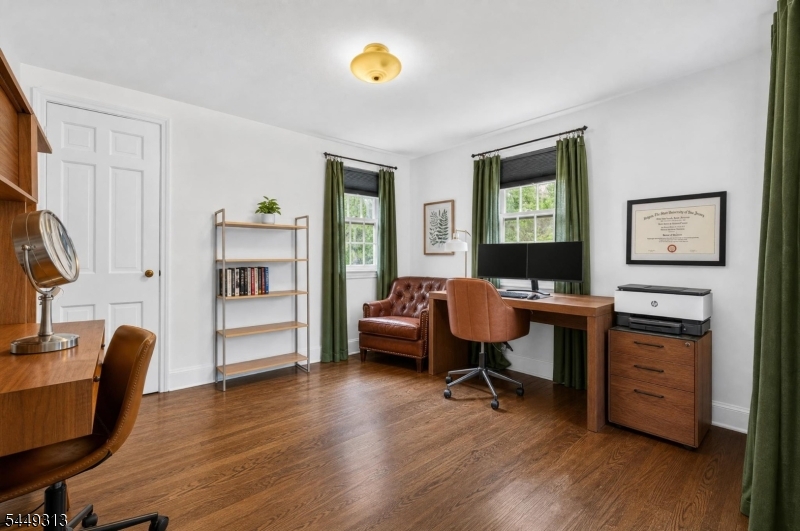 85 Ann St
