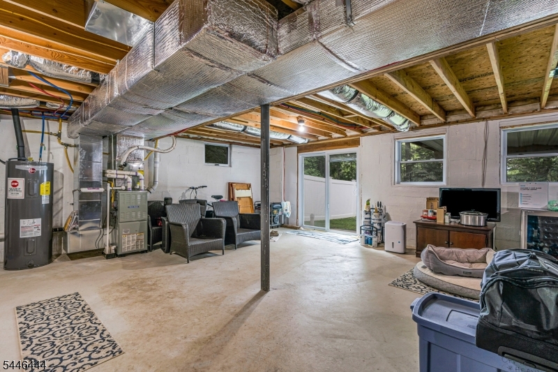17 Bunn St