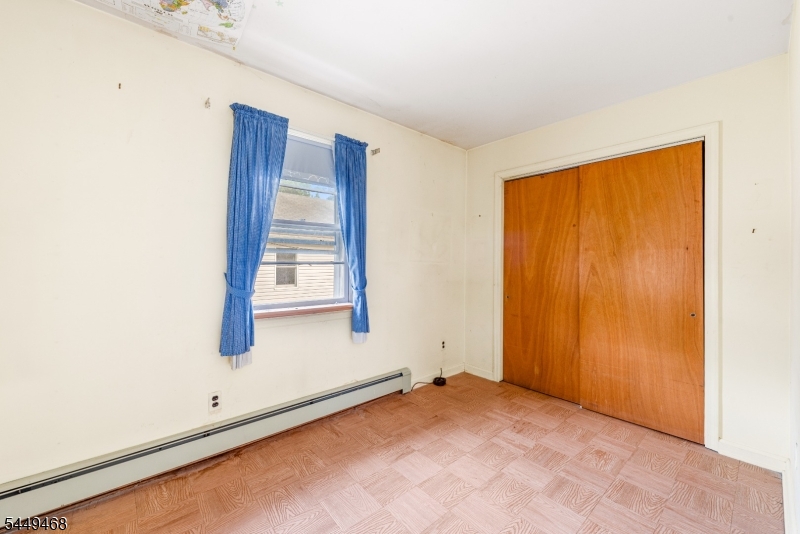 14 High St
