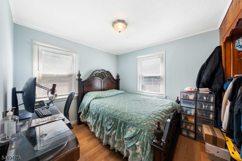 44 Sunnyside Rd