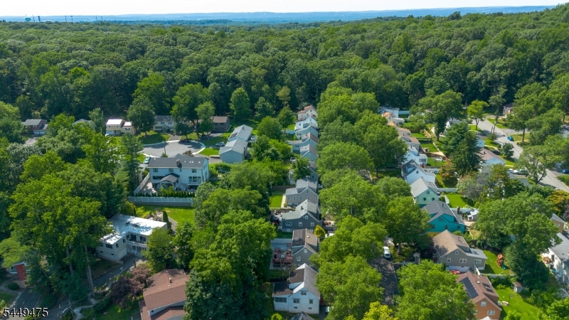 44 Sunnyside Rd